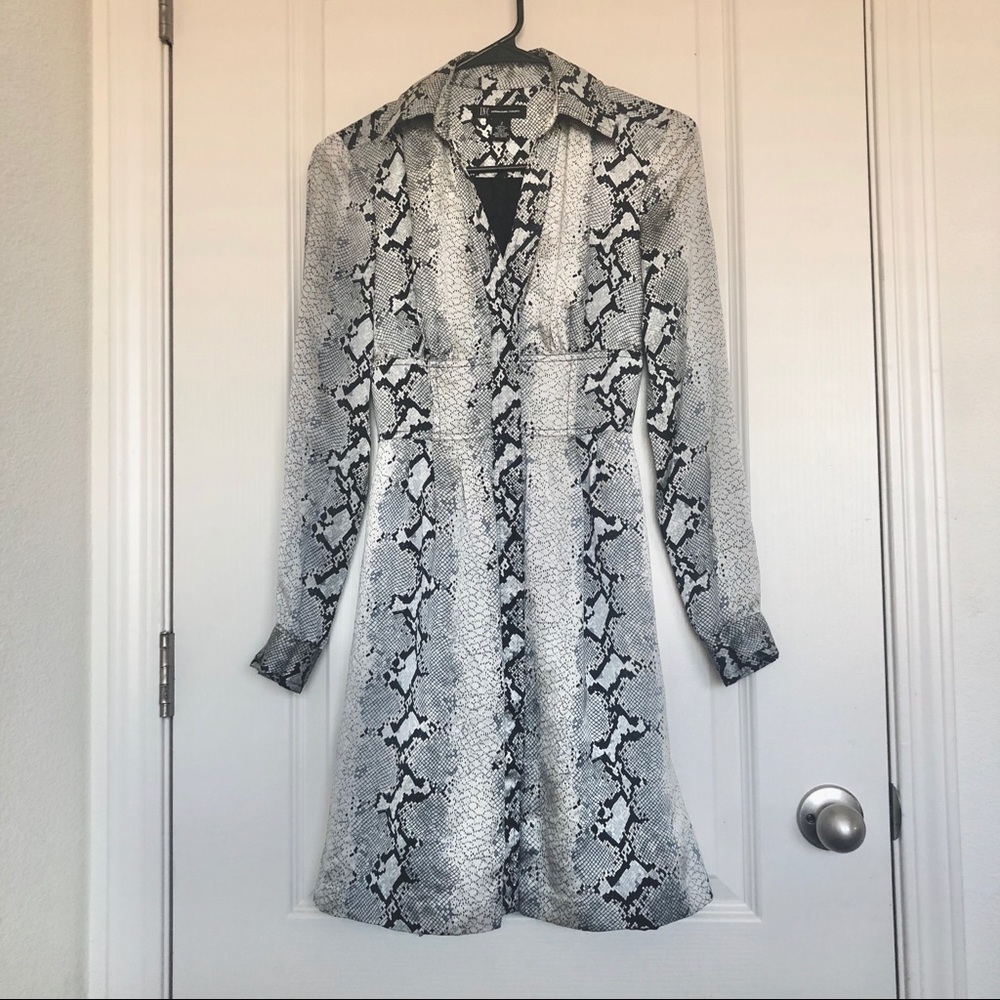 100% Silk Snakeskin print long sleeve mini dress - Picture 3 of 12